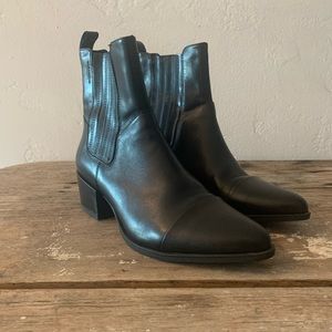 Marja Bootie Vagabond